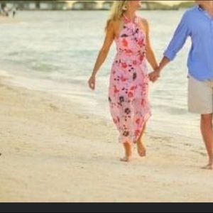 Beautiful pink dress!